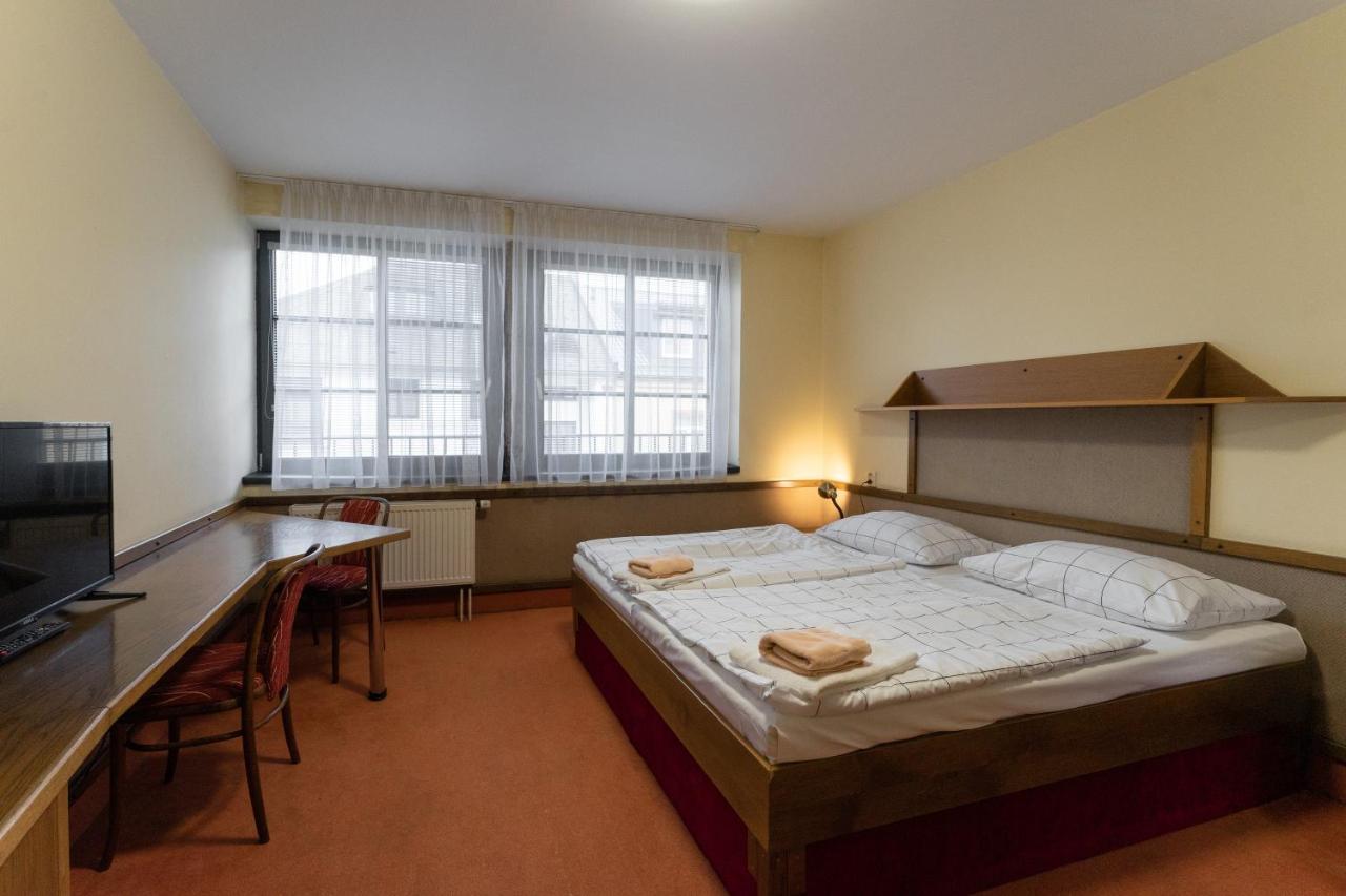 Hotel Amco Zabreh Ngoại thất bức ảnh