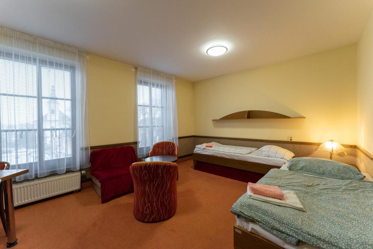 Hotel Amco Zabreh Ngoại thất bức ảnh