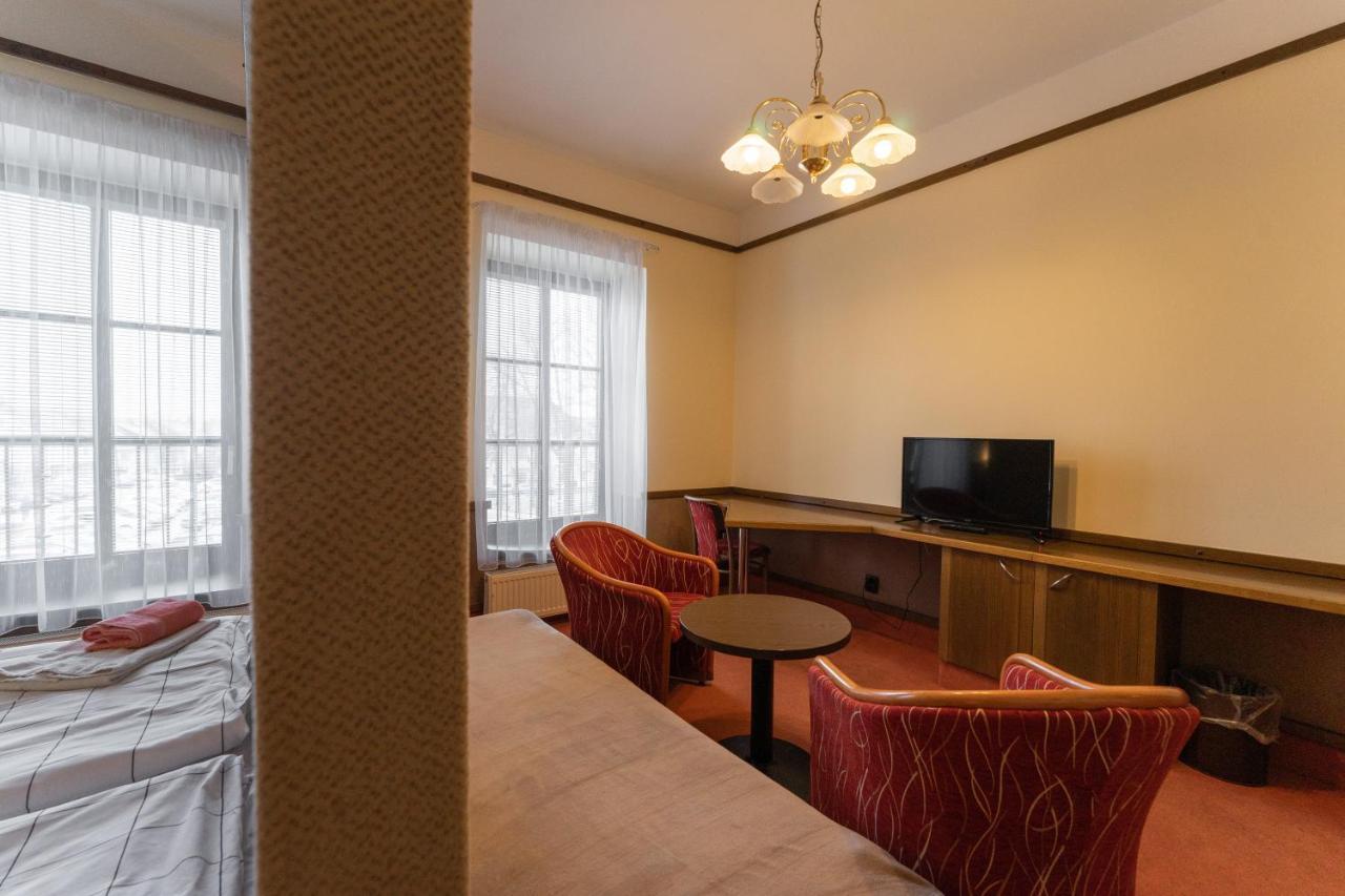 Hotel Amco Zabreh Ngoại thất bức ảnh